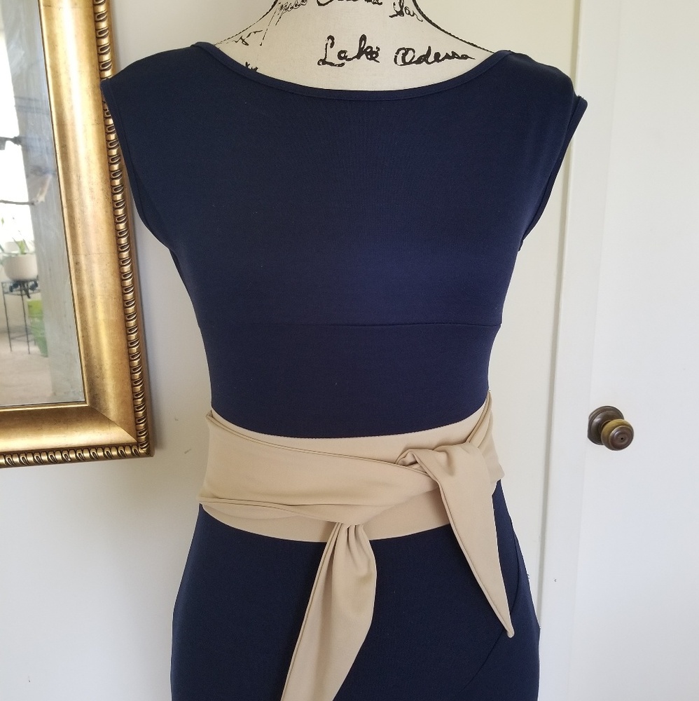 Bodycon Cocktail Dress w/Waist Belt